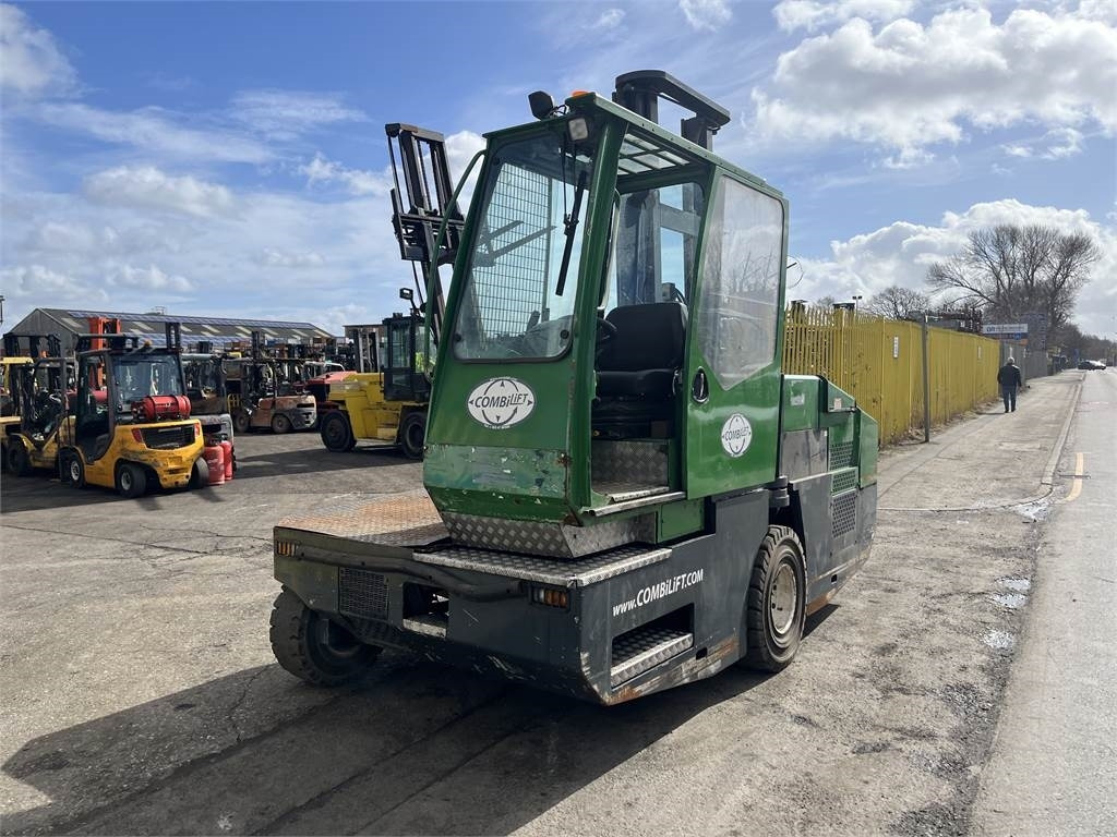 Combilift C5000SL - 사이드 로더 : 사진 1 Combilift C5000SL - 사이드 로더 : 사진 1