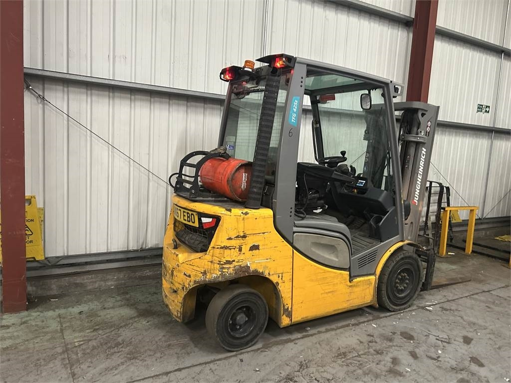 LPG 지게차 Jungheinrich TFG425S : 사진 6