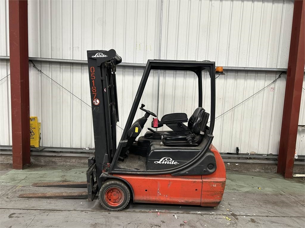 Linde E16C-02 - 전기 지게차 : 사진 1 Linde E16C-02 - 전기 지게차 : 사진 1