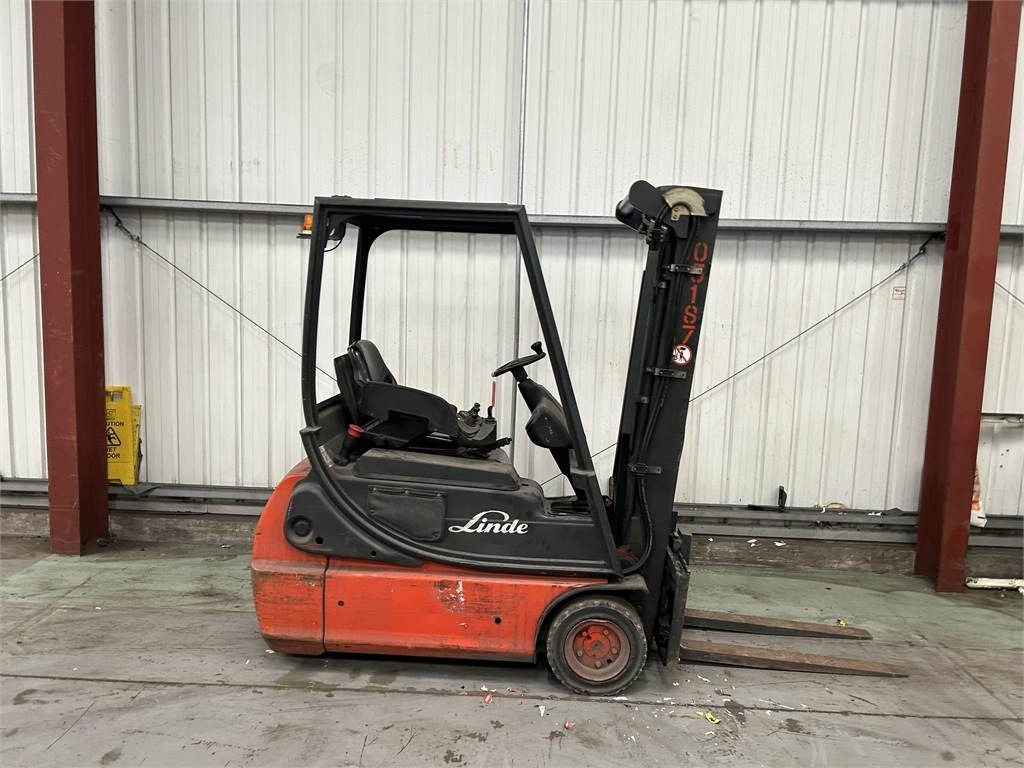 Linde E16C-02 - 전기 지게차 : 사진 5 Linde E16C-02 - 전기 지게차 : 사진 5