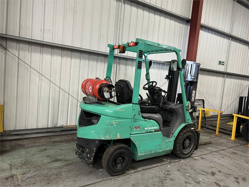 리스 Mitsubishi FG25NT Mitsubishi FG25NT : 사진 6 리스 Mitsubishi FG25NT Mitsubishi FG25NT : 사진 6