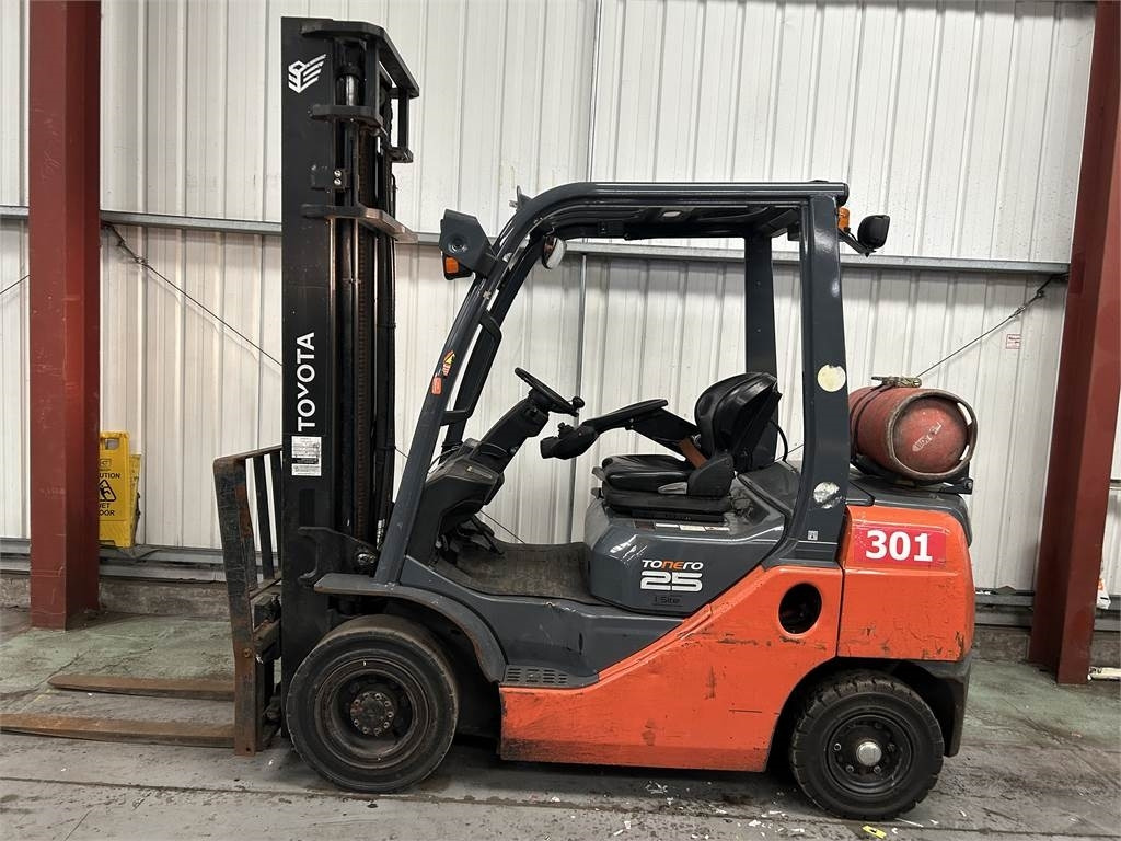 Toyota 02-8FGF25 - LPG 지게차 : 사진 1 Toyota 02-8FGF25 - LPG 지게차 : 사진 1