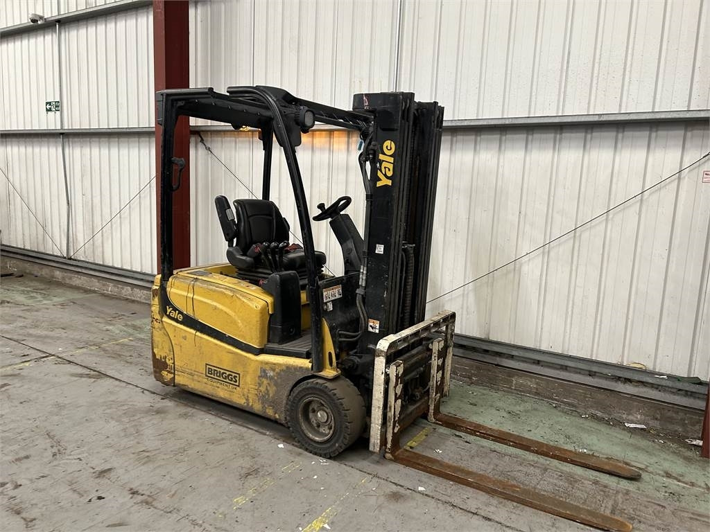 Yale ERP20VT - 전기 지게차 : 사진 4 Yale ERP20VT - 전기 지게차 : 사진 4