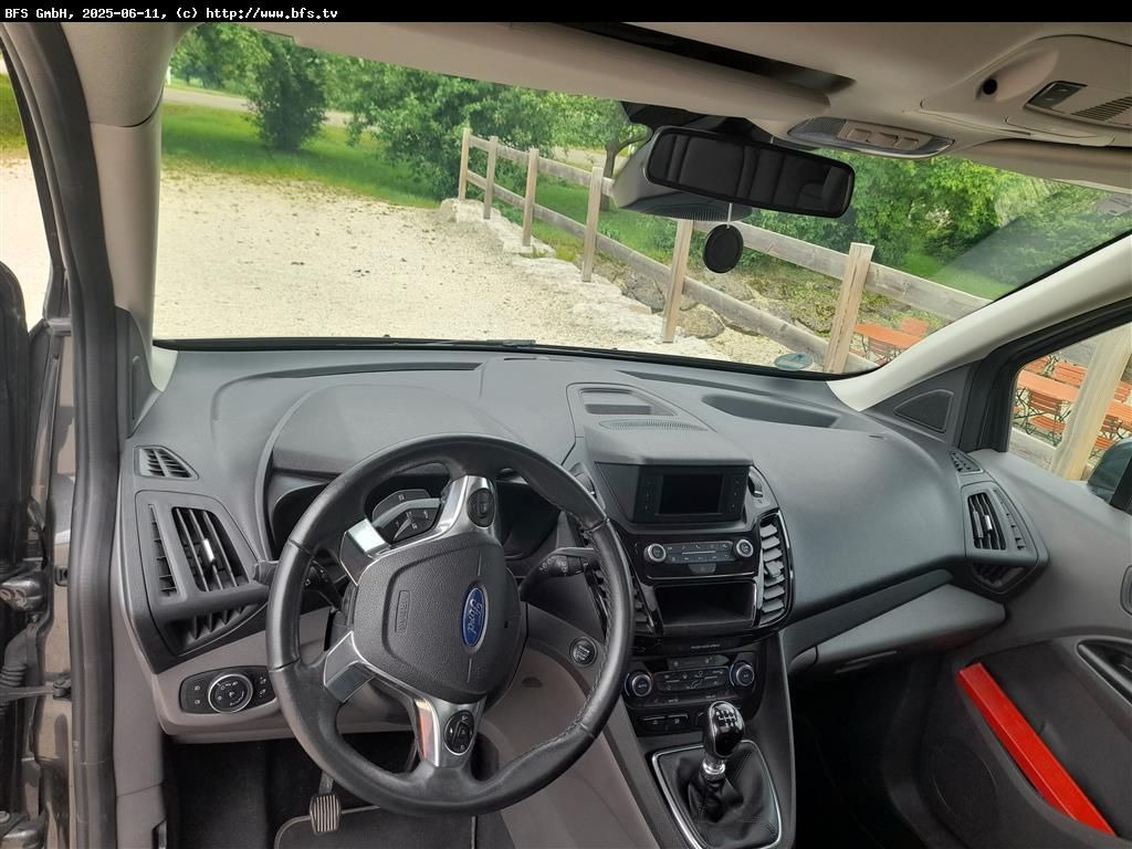 Ford Transit/Toureno Connect Grand Titanium S/S 5 - 7 - 승합차 : 사진 2 Ford Transit/Toureno Connect Grand Titanium S/S 5 - 7 - 승합차 : 사진 2