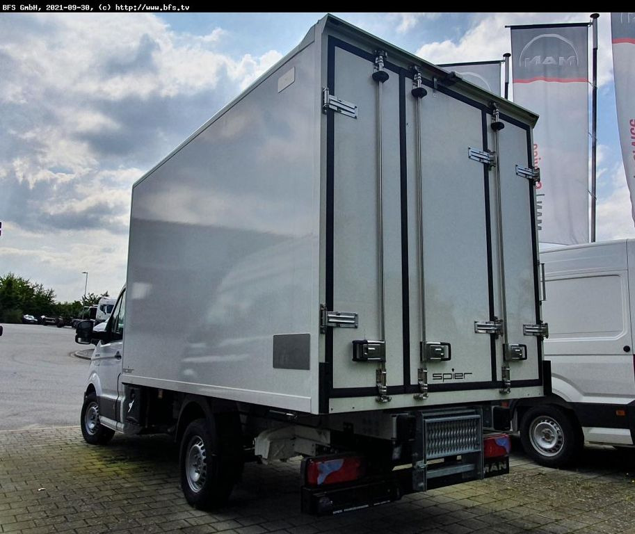 MAN TGE 3.140 4x2 F SB Bi-Temp Kühlkoffer, Carrier P MAN TGE 3.140 4x2 F SB Bi-Temp Kühlkoffer, Carrier P - 냉동 밴 : 사진 3 MAN TGE 3.140 4x2 F SB Bi-Temp Kühlkoffer, Carrier P MAN TGE 3.140 4x2 F SB Bi-Temp Kühlkoffer, Carrier P - 냉동 밴 : 사진 3