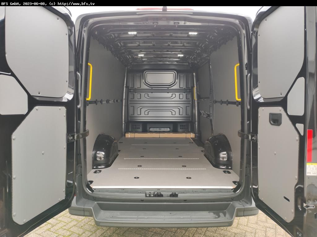 MAN TGE 3.140 4x2 SB Kastenwagen mit DSG und Dachre - 패널 밴 : 사진 3 MAN TGE 3.140 4x2 SB Kastenwagen mit DSG und Dachre - 패널 밴 : 사진 3
