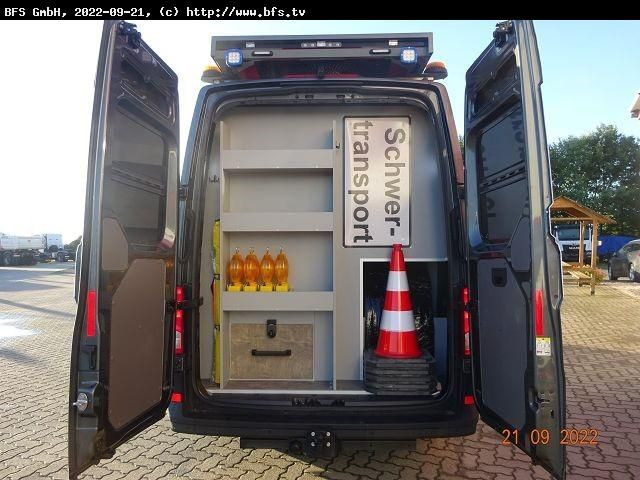 MAN TGE 3.180 4x2 F SB BF3 Begleitfahrzeug - 패널 밴 : 사진 3 MAN TGE 3.180 4x2 F SB BF3 Begleitfahrzeug - 패널 밴 : 사진 3