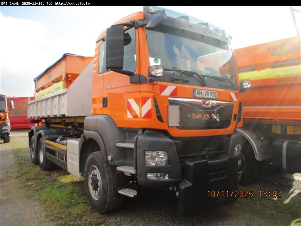 MAN TGS 28.510 6x4-4BL Winterdienst, Meiller - 후크 리프트 트럭 : 사진 1 MAN TGS 28.510 6x4-4BL Winterdienst, Meiller - 후크 리프트 트럭 : 사진 1