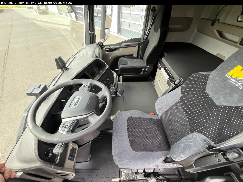 MAN TGS (TG3) 18.520 4x4 BL SA hohe Bauart, Kipphydr - 트랙터 유닛 : 사진 4 MAN TGS (TG3) 18.520 4x4 BL SA hohe Bauart, Kipphydr - 트랙터 유닛 : 사진 4