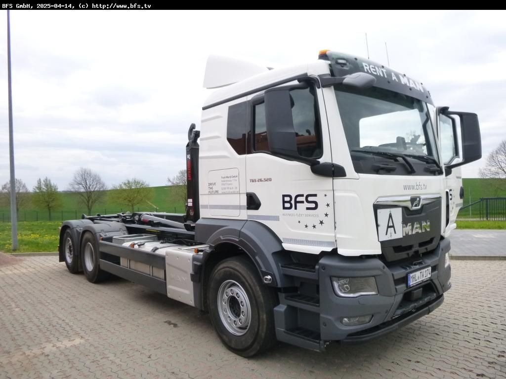 MAN TGS (TG3) 26.520 6x2-4 BL CH HIAB - 후크 리프트 트럭 : 사진 1 MAN TGS (TG3) 26.520 6x2-4 BL CH HIAB - 후크 리프트 트럭 : 사진 1