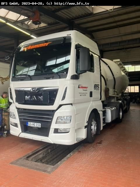 MAN TGX 18.500 4x2 BLS Kompressor - 트랙터 유닛 : 사진 1 MAN TGX 18.500 4x2 BLS Kompressor - 트랙터 유닛 : 사진 1