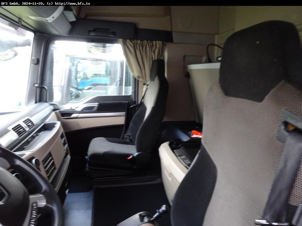 MAN TGX 26.460 6x2-2 LL BDF U-LBW - 컨테이너 운반 장치/ 스와프 보디 트럭 : 사진 3 MAN TGX 26.460 6x2-2 LL BDF U-LBW - 컨테이너 운반 장치/ 스와프 보디 트럭 : 사진 3