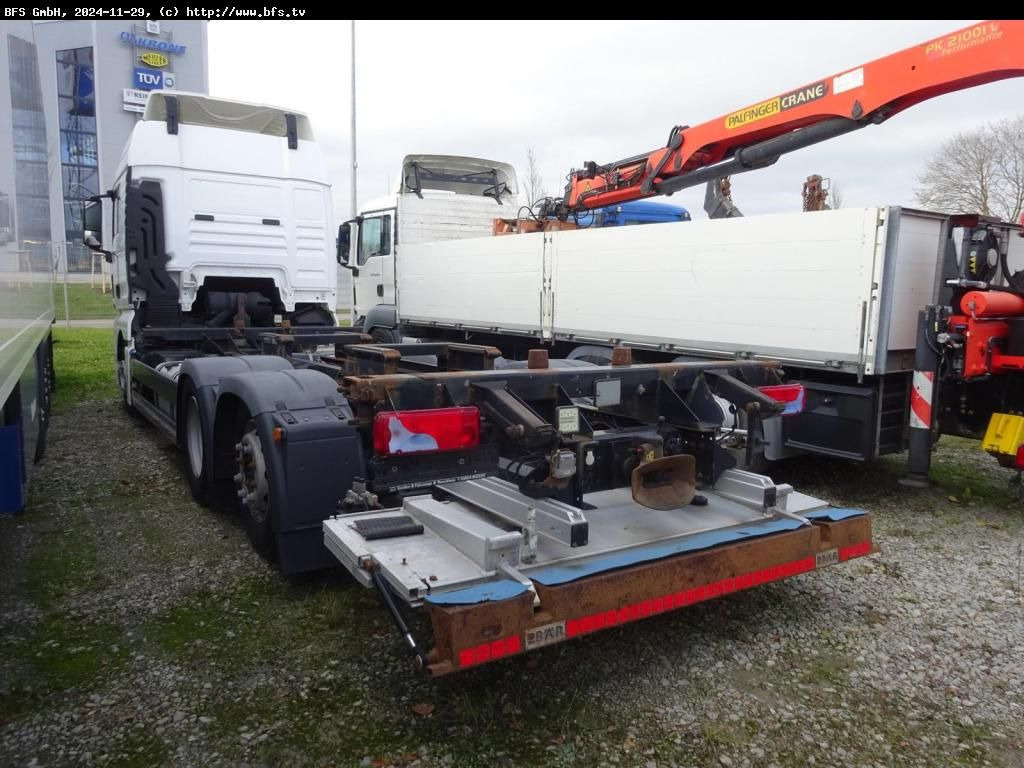 MAN TGX 26.460 6x2-2 LL BDF U-LBW - 컨테이너 운반 장치/ 스와프 보디 트럭 : 사진 2 MAN TGX 26.460 6x2-2 LL BDF U-LBW - 컨테이너 운반 장치/ 스와프 보디 트럭 : 사진 2