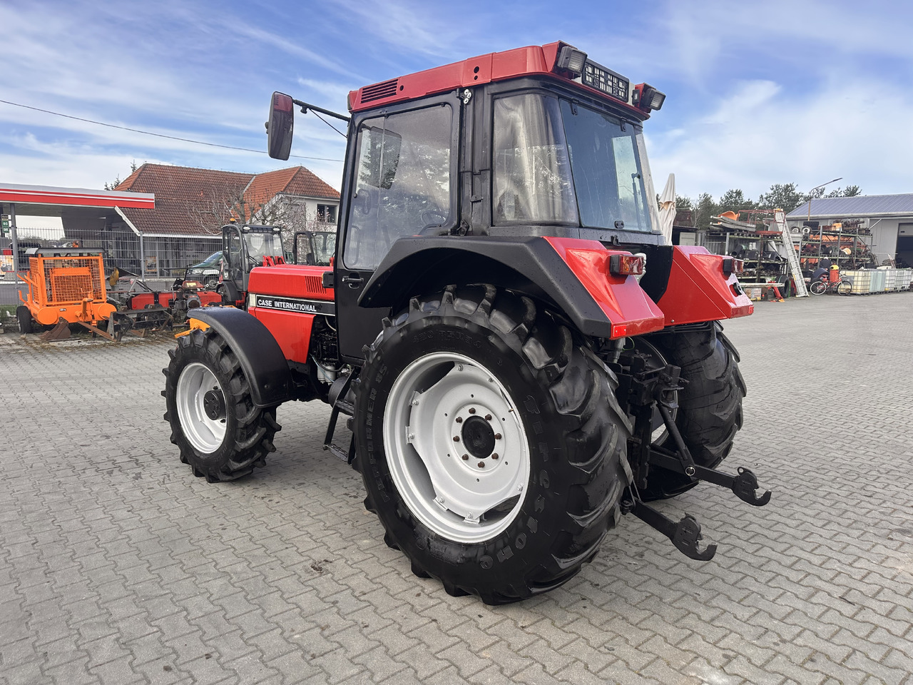 CASE IH 844 XL PLUS 40 km/h - 장궤형 트랙터 : 사진 2 CASE IH 844 XL PLUS 40 km/h - 장궤형 트랙터 : 사진 2