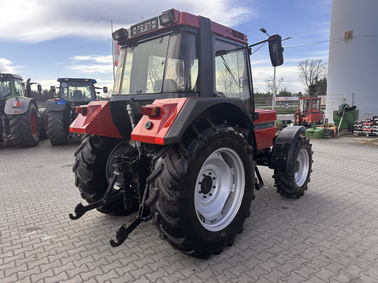 CASE IH 844 XL PLUS 40 km/h - 장궤형 트랙터 : 사진 4 CASE IH 844 XL PLUS 40 km/h - 장궤형 트랙터 : 사진 4