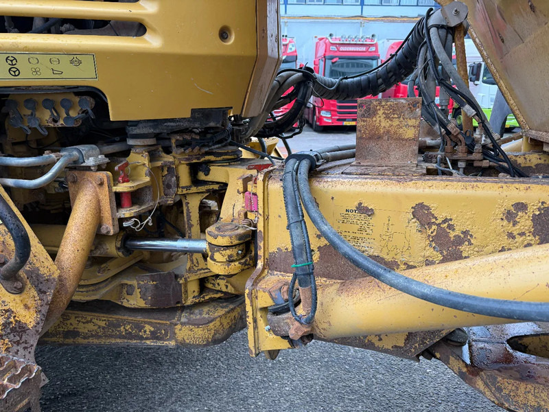 관절 덤프 Caterpillar 725 - CE + AIRCO + RETARDER - TYRES: 23.5R25 : 사진 12 관절 덤프 Caterpillar 725 - CE + AIRCO + RETARDER - TYRES: 23.5R25 : 사진 12