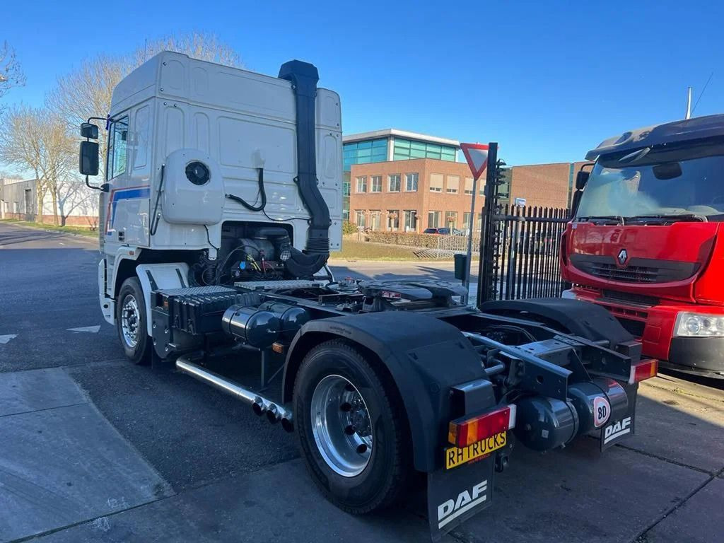 DAF 95.400 4X2 RESTORED/RESTAURIERT/GERESTAUREERD - 트랙터 유닛 : 사진 4 DAF 95.400 4X2 RESTORED/RESTAURIERT/GERESTAUREERD - 트랙터 유닛 : 사진 4