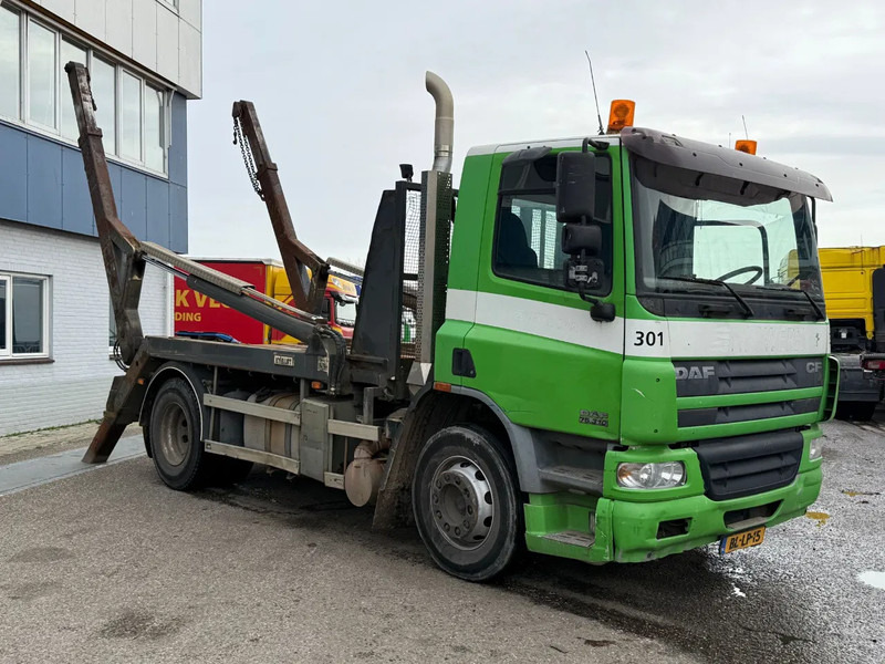 DAF CF 75.310 4X2 HYVALIFT SKIPLOADER MANUAL GEAR FULL STEEL - 스킵 로더 트럭 : 사진 3 DAF CF 75.310 4X2 HYVALIFT SKIPLOADER MANUAL GEAR FULL STEEL - 스킵 로더 트럭 : 사진 3