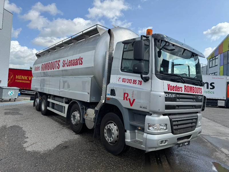 DAF CF 85.360 8X2 EURO 5 + TANK 32.700 LITER - LAMBRECHT - 유조트럭 : 사진 3 DAF CF 85.360 8X2 EURO 5 + TANK 32.700 LITER - LAMBRECHT - 유조트럭 : 사진 3