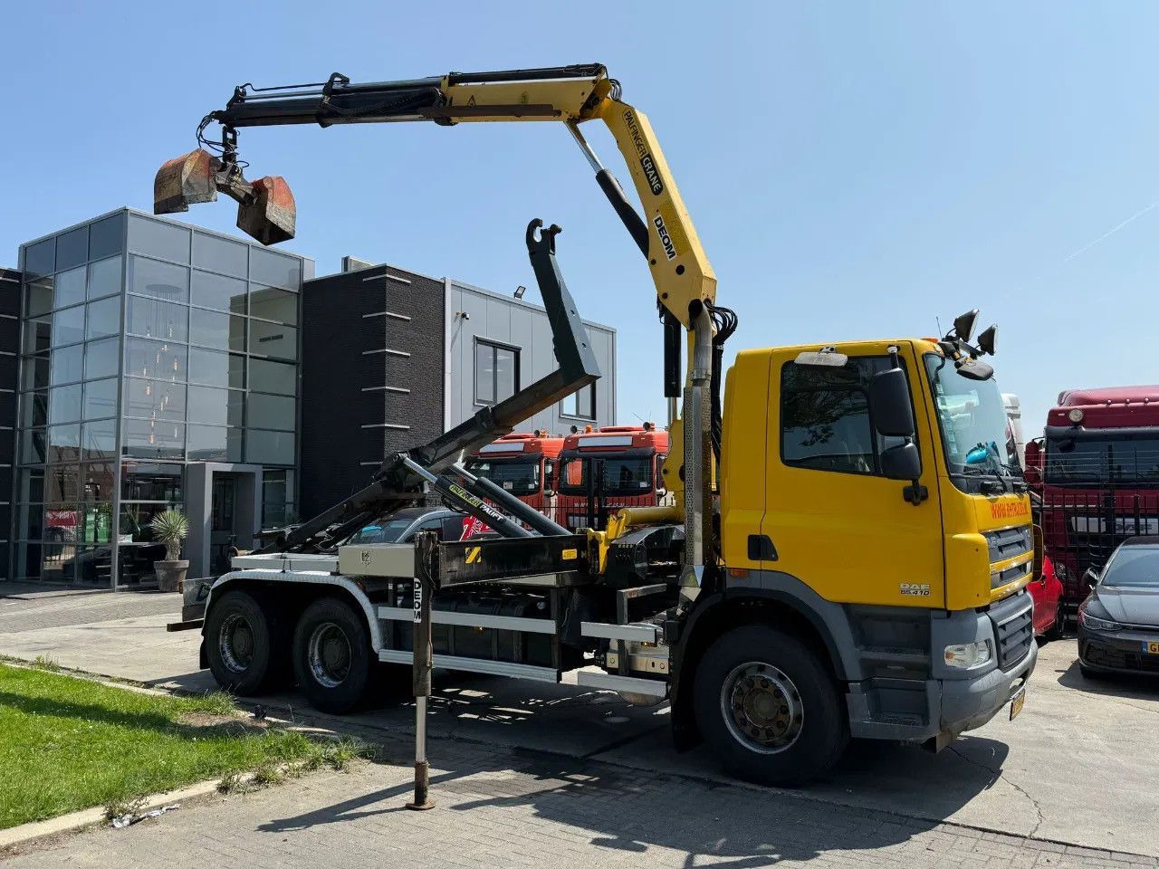 DAF CF 85.410 6X4 - EURO 5 + PALFINGER PK15500 + REM - 후크 리프트 트럭, 크레인 트럭 : 사진 2 DAF CF 85.410 6X4 - EURO 5 + PALFINGER PK15500 + REM - 후크 리프트 트럭, 크레인 트럭 : 사진 2