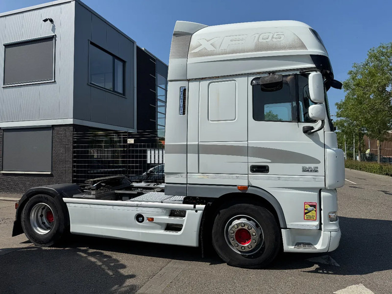 DAF XF 105.510 4X2 SKIRTS ADR RETARDER STANDKLIMA - 트랙터 유닛 : 사진 4 DAF XF 105.510 4X2 SKIRTS ADR RETARDER STANDKLIMA - 트랙터 유닛 : 사진 4