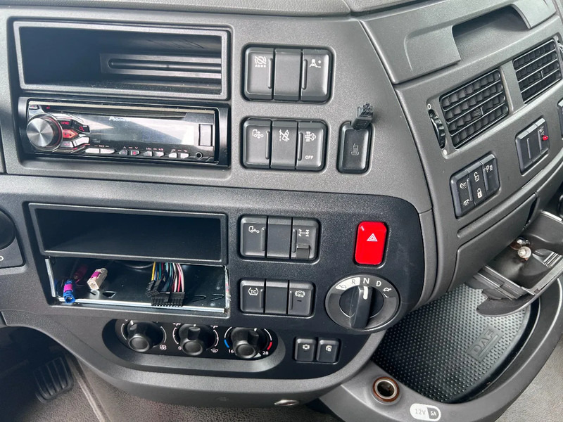 트랙터 유닛 DAF XF 440 4X2 EURO 6 MEGA LOW DECK : 사진 16