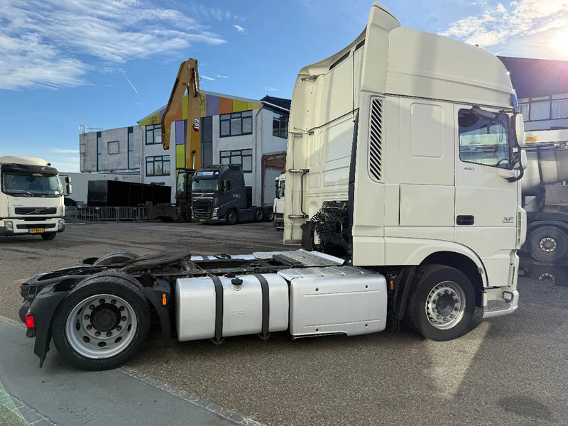 DAF XF 440 4X2 EURO 6 MEGA - ONLY 522.576 KM! - 트랙터 유닛 : 사진 4 DAF XF 440 4X2 EURO 6 MEGA - ONLY 522.576 KM! - 트랙터 유닛 : 사진 4