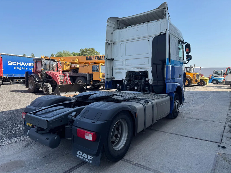 DAF XF 440 4X2 EURO 6 STANDARD TÜV TILL 04-2026 - 트랙터 유닛 : 사진 4 DAF XF 440 4X2 EURO 6 STANDARD TÜV TILL 04-2026 - 트랙터 유닛 : 사진 4