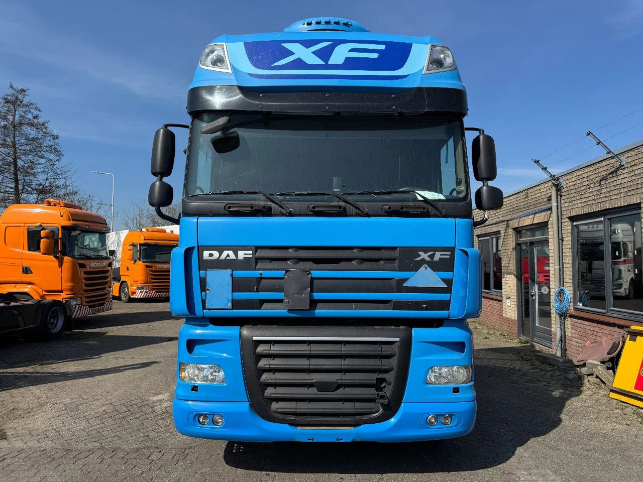 DAF XF 460 4X2 - EURO 5 - 트랙터 유닛 : 사진 2 DAF XF 460 4X2 - EURO 5 - 트랙터 유닛 : 사진 2