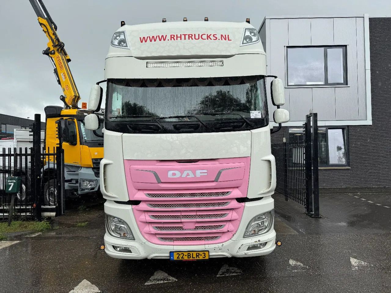 DAF XF 480 6X2 - EURO 6 + LIFT/STEERING AXLE + RETAR - 트랙터 유닛 : 사진 2 DAF XF 480 6X2 - EURO 6 + LIFT/STEERING AXLE + RETAR - 트랙터 유닛 : 사진 2
