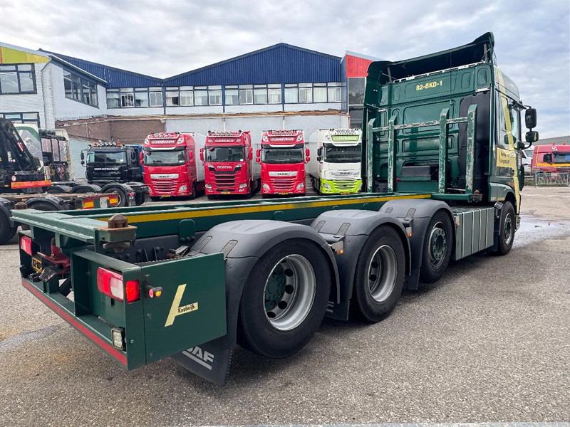 DAF XF 510 8X2 EURO 6 RETARDER TÜV TILL 08-2026 - 컨테이너 운반 장치/ 스와프 보디 트럭 : 사진 5 DAF XF 510 8X2 EURO 6 RETARDER TÜV TILL 08-2026 - 컨테이너 운반 장치/ 스와프 보디 트럭 : 사진 5