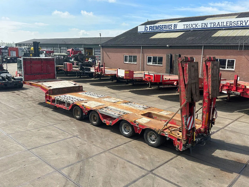 Faymonville F-S44-1AAA 4 AXLE, 2 STEERING AXLE, 7.9 METER EXTENADABLE DOUBLE RAMPS - 저하대 세미 트레일러 : 사진 2 Faymonville F-S44-1AAA 4 AXLE, 2 STEERING AXLE, 7.9 METER EXTENADABLE DOUBLE RAMPS - 저하대 세미 트레일러 : 사진 2
