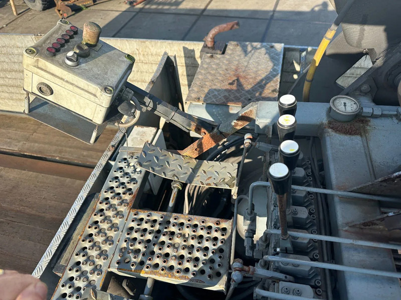 리스 Floor KENNIS R14/6.00 APK 11-2026 2 STUUR EN 2 LIFT ASSEN Floor KENNIS R14/6.00 APK 11-2026 2 STUUR EN 2 LIFT ASSEN : 사진 8