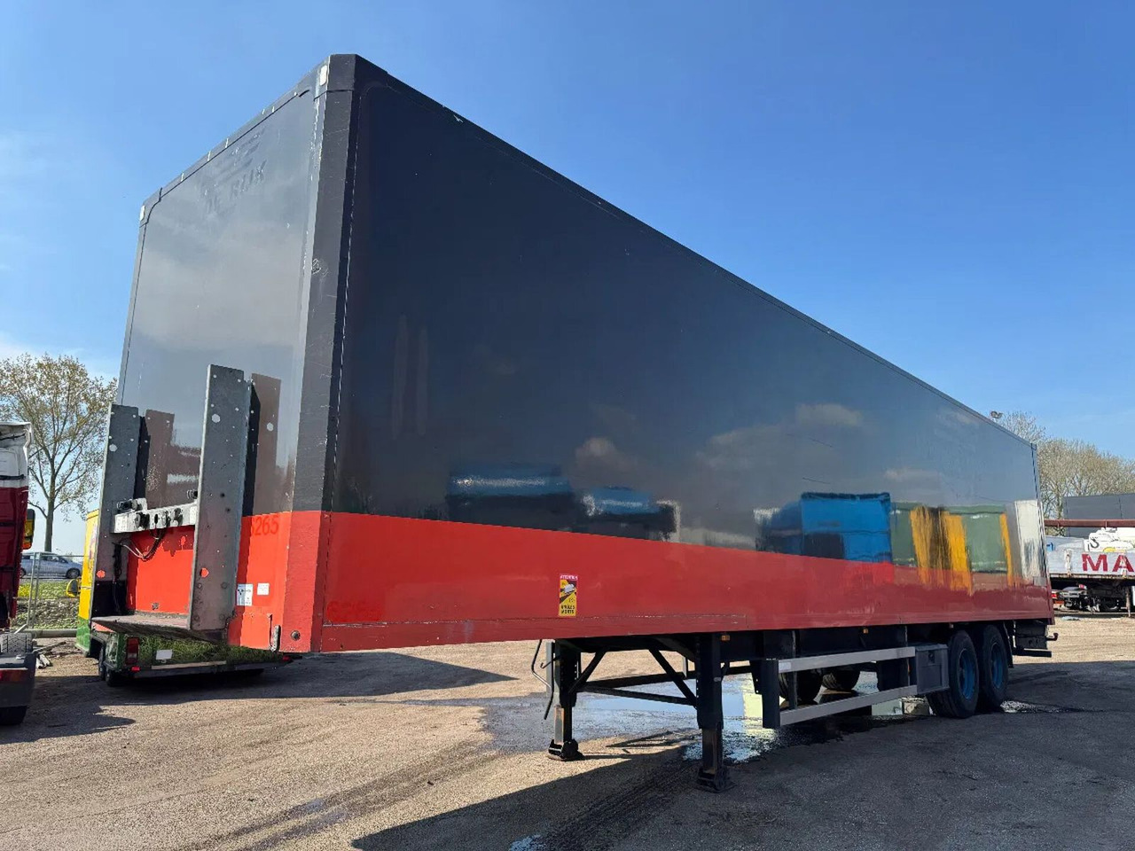 Groenewegen DRO-14-18 - 2 AXLE BPW - 밀폐형 박스 세미 트레일러 : 사진 5 Groenewegen DRO-14-18 - 2 AXLE BPW - 밀폐형 박스 세미 트레일러 : 사진 5