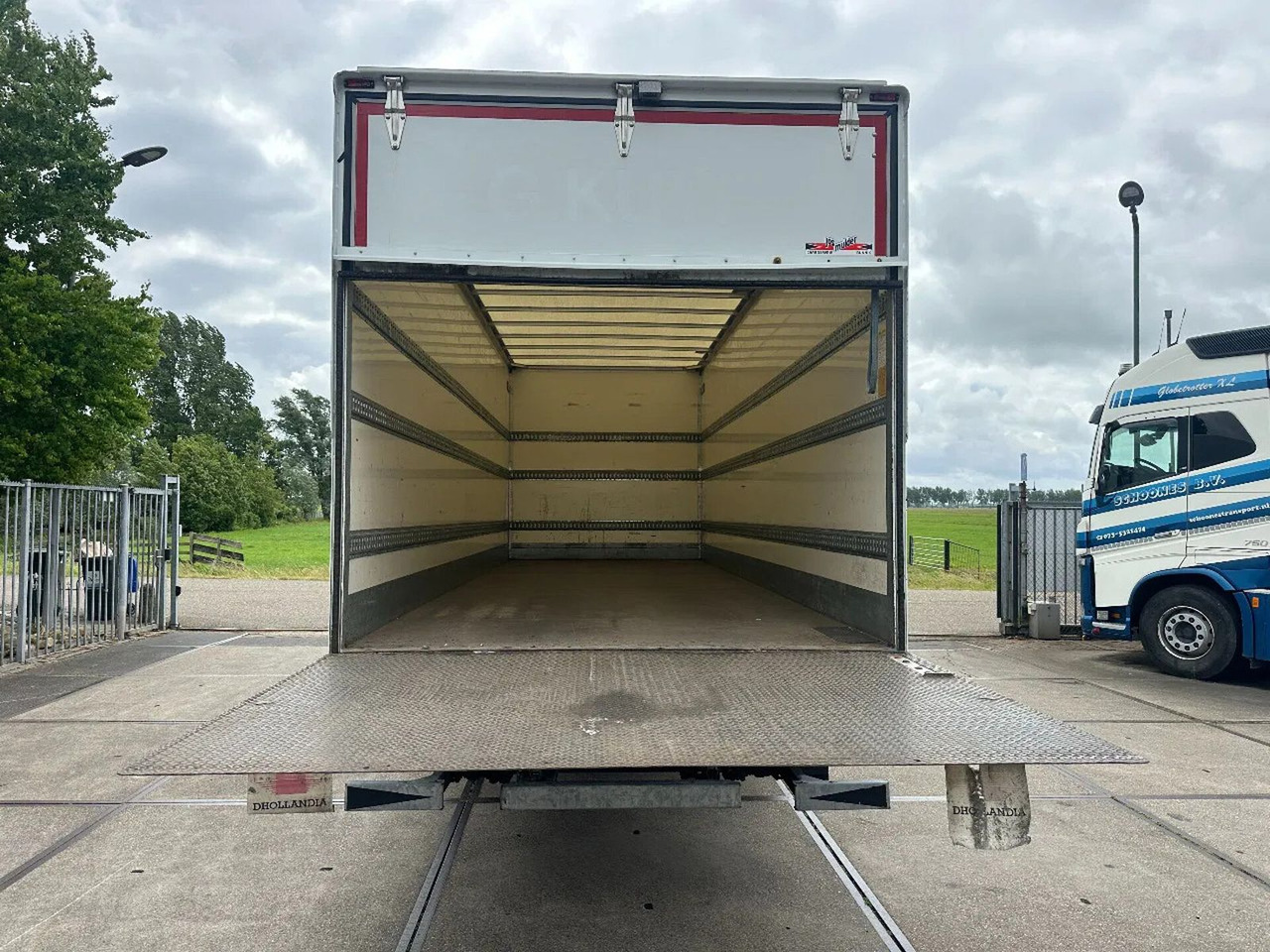 Iveco ML 150 -220, DHOLLANDIA LIFT, BOX 760X250X250 CM - 박스 트럭 : 사진 5 Iveco ML 150 -220, DHOLLANDIA LIFT, BOX 760X250X250 CM - 박스 트럭 : 사진 5