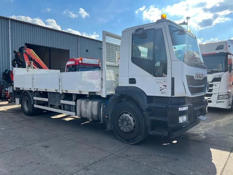 Iveco Stralis 310 PALFINGER PK14002 - MOTOR DEFECT - 크레인 트럭 : 사진 3 Iveco Stralis 310 PALFINGER PK14002 - MOTOR DEFECT - 크레인 트럭 : 사진 3