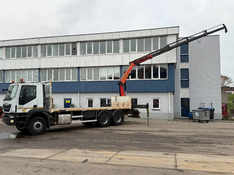 Iveco Trakker 360 6X4 EURO 6 + PALFINGER PK20001K + REMOTE CONTROL - 크레인 트럭 : 사진 3 Iveco Trakker 360 6X4 EURO 6 + PALFINGER PK20001K + REMOTE CONTROL - 크레인 트럭 : 사진 3