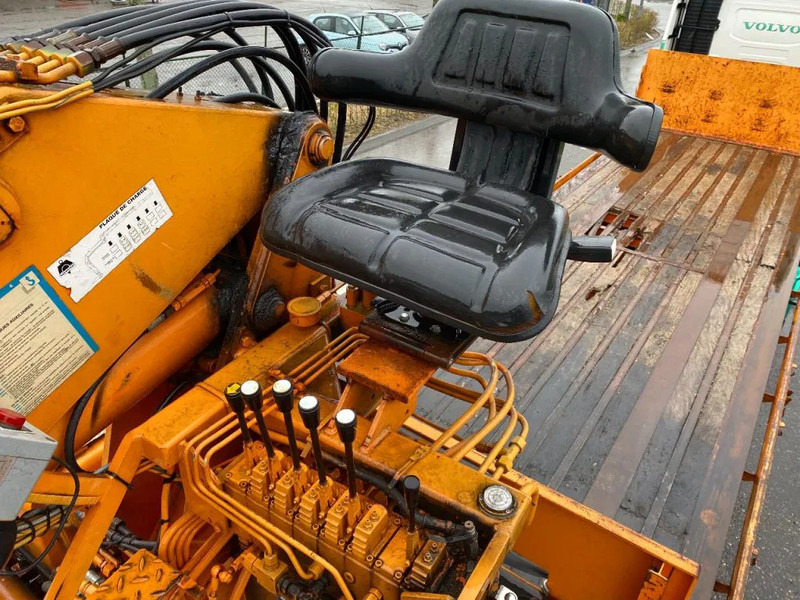 Kaiser KENNIS 14000 ROLLER CRANE HATZ ENGINE - 드롭사이드/ 플랫베드 세미 트레일러 : 사진 5 Kaiser KENNIS 14000 ROLLER CRANE HATZ ENGINE - 드롭사이드/ 플랫베드 세미 트레일러 : 사진 5