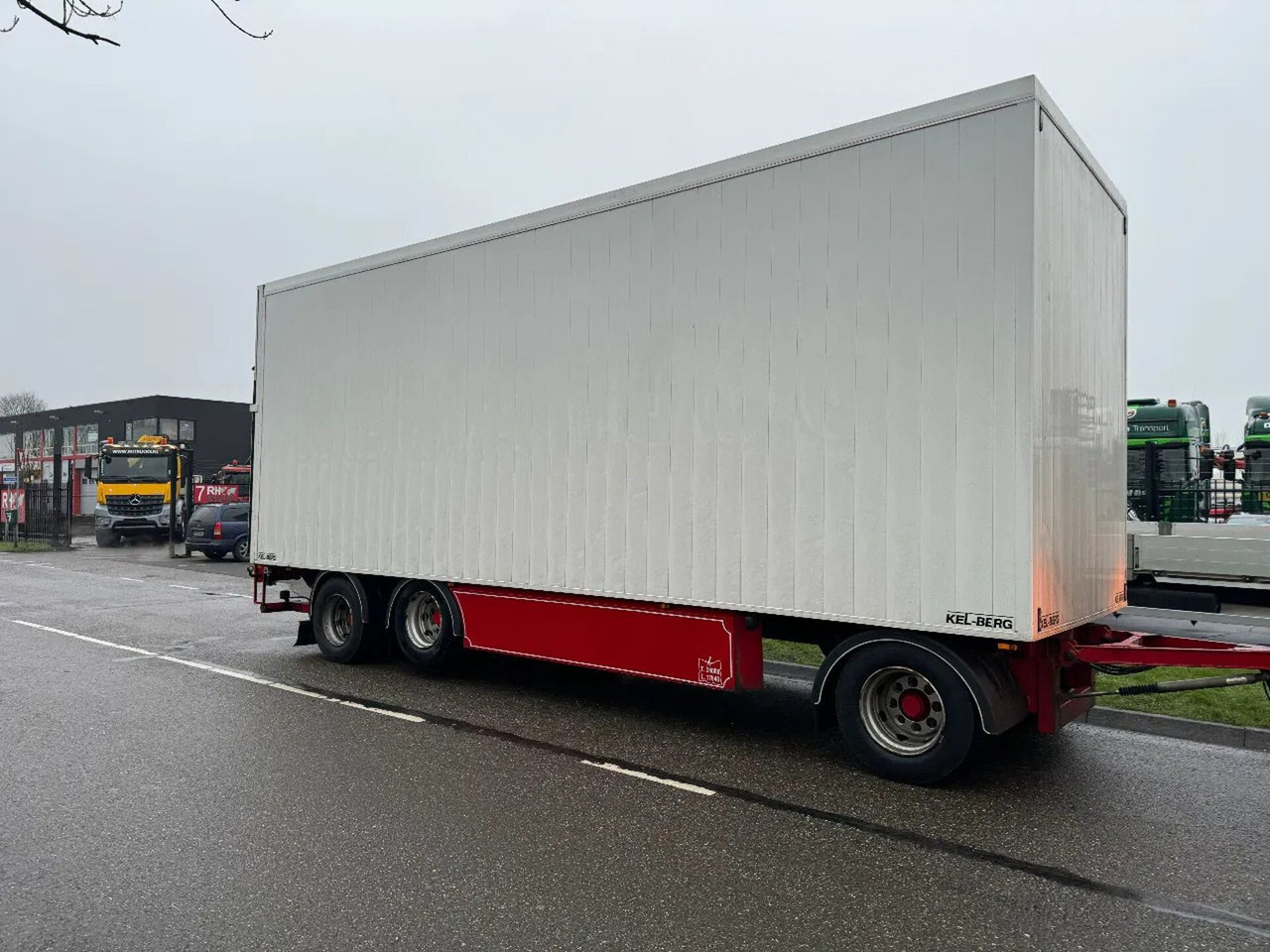 Kel-Berg D24B3 - 3 AXLE BPW + ZEPRO ZHD 250-155 MA - 밀폐형 박스 트레일러 : 사진 1 Kel-Berg D24B3 - 3 AXLE BPW + ZEPRO ZHD 250-155 MA - 밀폐형 박스 트레일러 : 사진 1