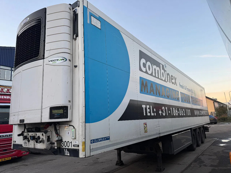 Krone SD 3 AXLE CARRIER 1550 TÜV TILL 05-2026 - 냉동 세미 트레일러 : 사진 3 Krone SD 3 AXLE CARRIER 1550 TÜV TILL 05-2026 - 냉동 세미 트레일러 : 사진 3