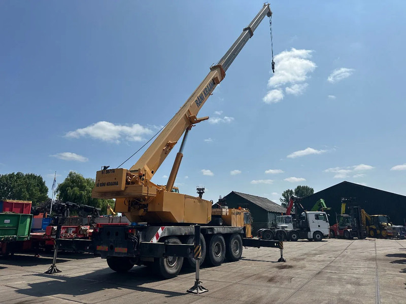 Liebherr LTM 1070 8X8 - 전천후 지형 크레인 : 사진 5 Liebherr LTM 1070 8X8 - 전천후 지형 크레인 : 사진 5