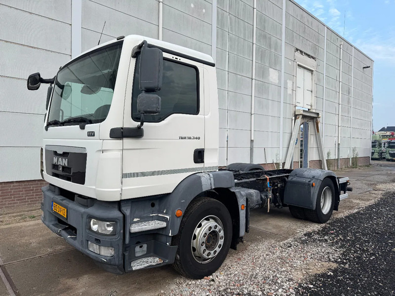 MAN TGM 18.340 4X2 EURO 5 CHASSIS - 캡 새시 트럭 : 사진 1 MAN TGM 18.340 4X2 EURO 5 CHASSIS - 캡 새시 트럭 : 사진 1