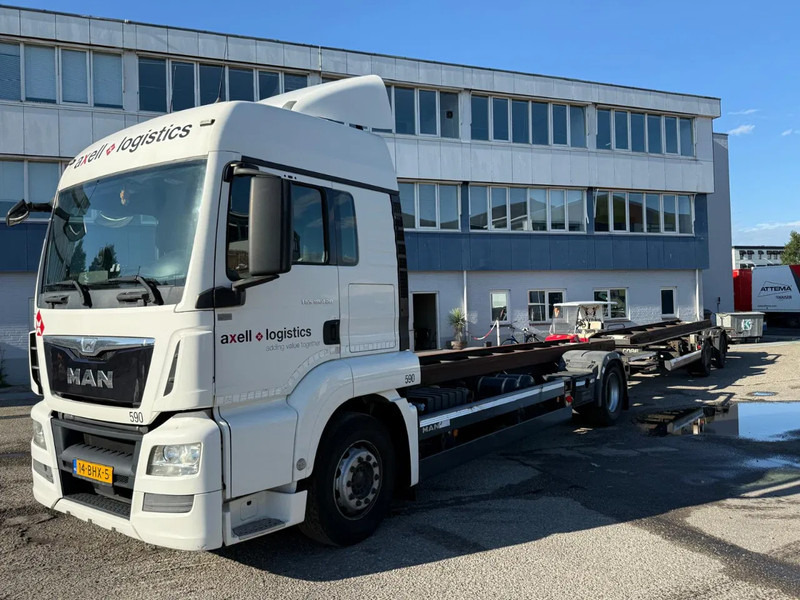 MAN TGS 18.420 EURO 6 + KRONE 2 AXLE + 2x DHOLLANDIA LIFT - 컨테이너 운반 장치/ 스와프 보디 트럭 : 사진 1 MAN TGS 18.420 EURO 6 + KRONE 2 AXLE + 2x DHOLLANDIA LIFT - 컨테이너 운반 장치/ 스와프 보디 트럭 : 사진 1