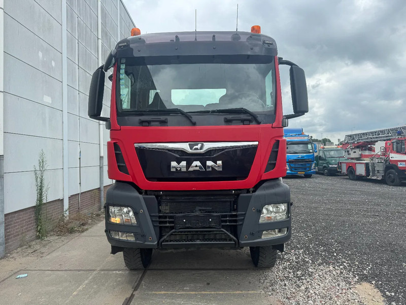 MAN TGS 33.460 6X6 BBS - EURO 6 - FULL STEEL SUSP.! + ROCKINGER - 트랙터 유닛 : 사진 2 MAN TGS 33.460 6X6 BBS - EURO 6 - FULL STEEL SUSP.! + ROCKINGER - 트랙터 유닛 : 사진 2