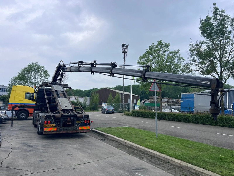 MAN TGS 35.440 8X2-4 + HIAB 220C-5 REMOTE + CABLE LIFT AUTOMATIC - 크레인 트럭 : 사진 5 MAN TGS 35.440 8X2-4 + HIAB 220C-5 REMOTE + CABLE LIFT AUTOMATIC - 크레인 트럭 : 사진 5