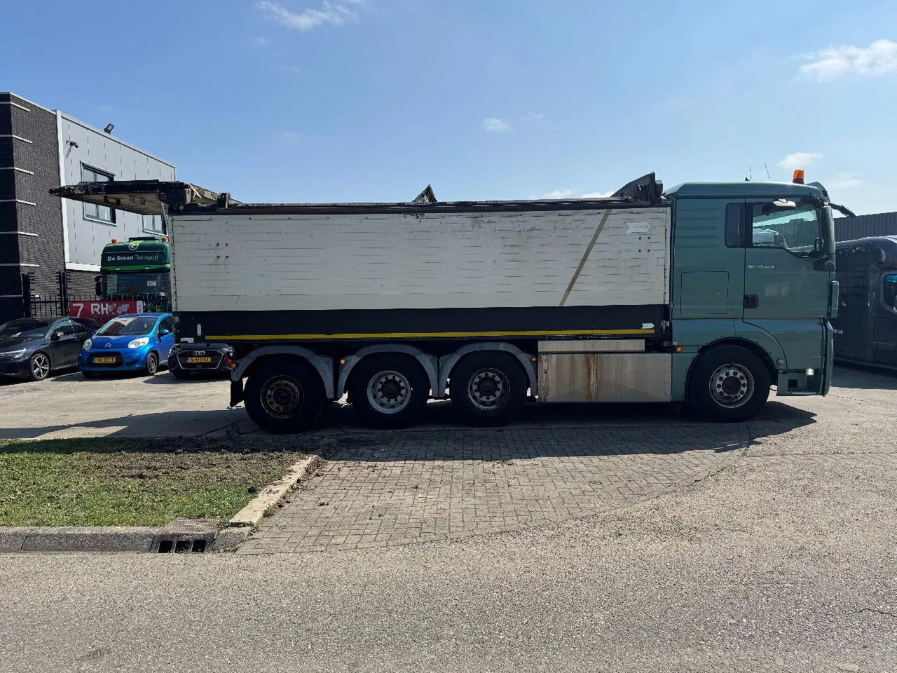 MAN TGX 35.500 8X4 VAKO BANDLOSSER - 트럭 : 사진 4 MAN TGX 35.500 8X4 VAKO BANDLOSSER - 트럭 : 사진 4