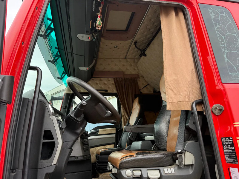 트랙터 유닛 MAN TGX 41.540 8X4 + RETARDER + PTO HYDRAULICS : 사진 12 트랙터 유닛 MAN TGX 41.540 8X4 + RETARDER + PTO HYDRAULICS : 사진 12