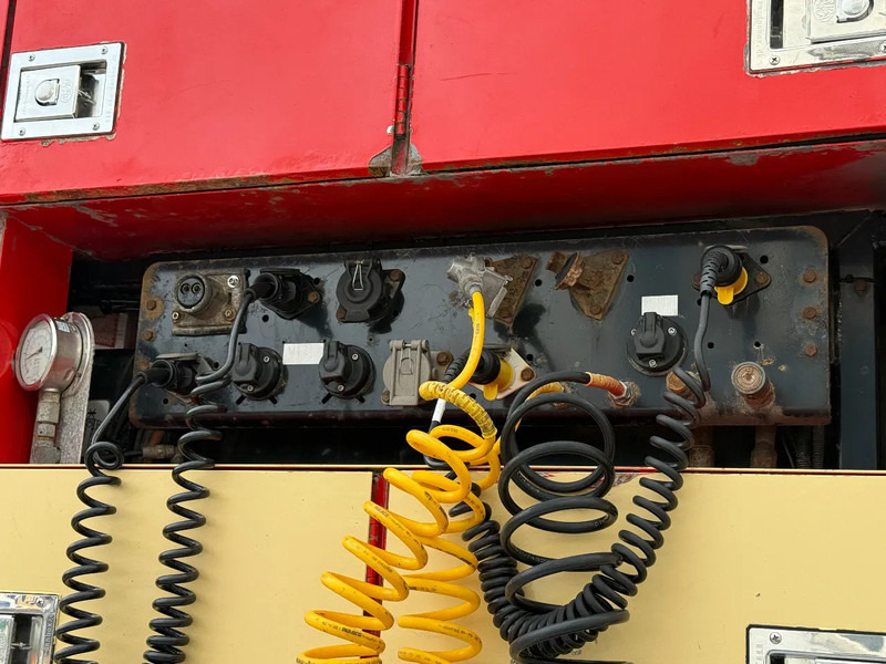 트랙터 유닛 MAN TGX 41.540 8X4 + RETARDER + PTO HYDRAULICS : 사진 11 트랙터 유닛 MAN TGX 41.540 8X4 + RETARDER + PTO HYDRAULICS : 사진 11