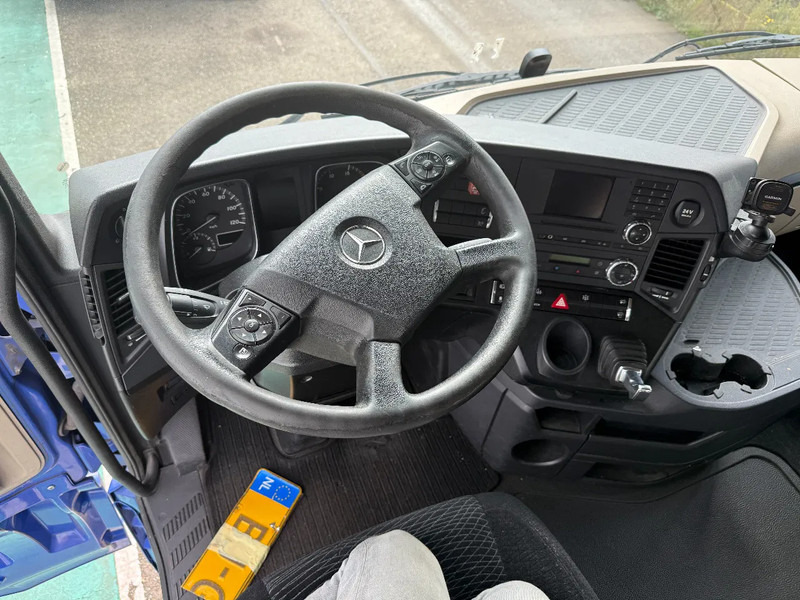 리스 Mercedes-Benz Actros 1845 4X2 EURO 6 - ENGINE BROKEN Mercedes-Benz Actros 1845 4X2 EURO 6 - ENGINE BROKEN : 사진 13 리스 Mercedes-Benz Actros 1845 4X2 EURO 6 - ENGINE BROKEN Mercedes-Benz Actros 1845 4X2 EURO 6 - ENGINE BROKEN : 사진 13