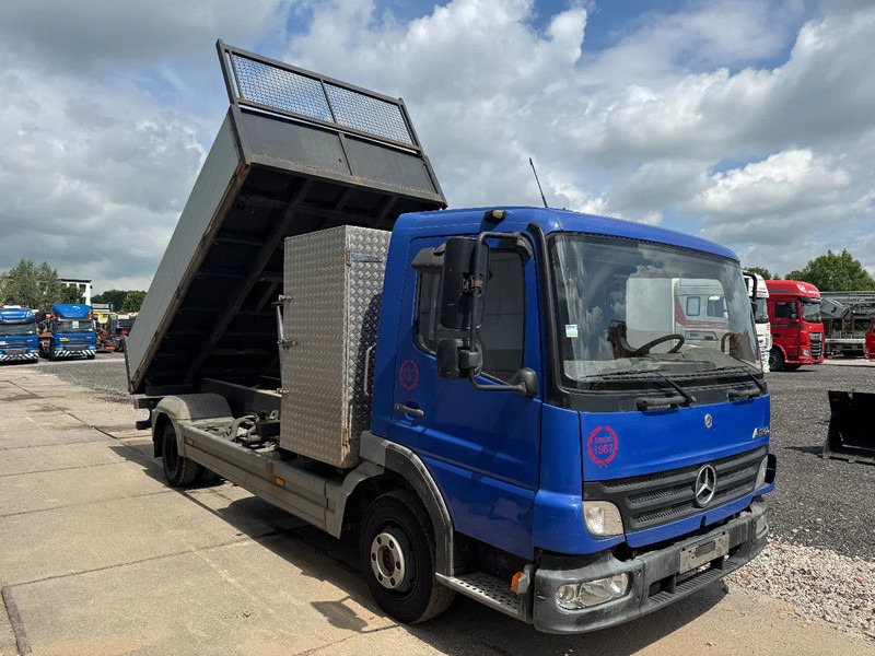 Mercedes-Benz Atego 815 4X2 3 WAY KIPPER FULL STEEL MANUAL GEAR - 덤프트럭 : 사진 2 Mercedes-Benz Atego 815 4X2 3 WAY KIPPER FULL STEEL MANUAL GEAR - 덤프트럭 : 사진 2